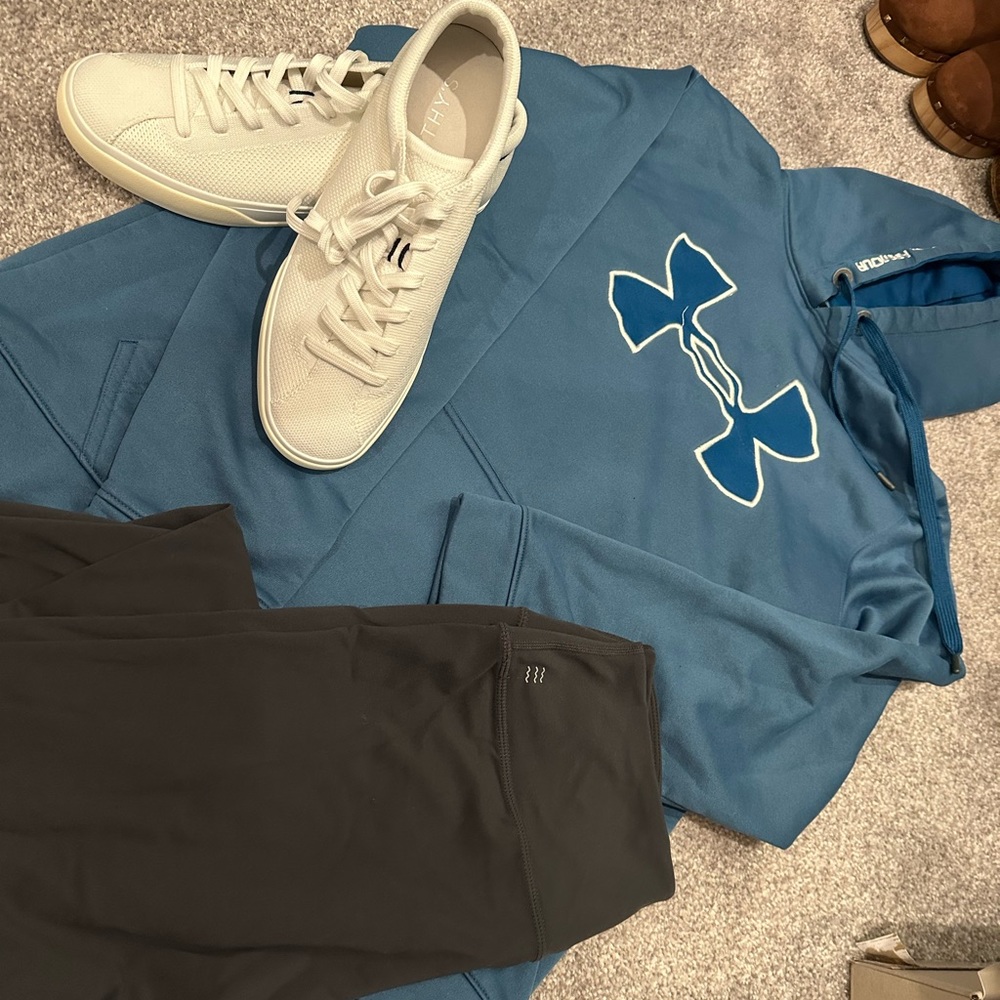 Blue Under Arumour Hoodie M
